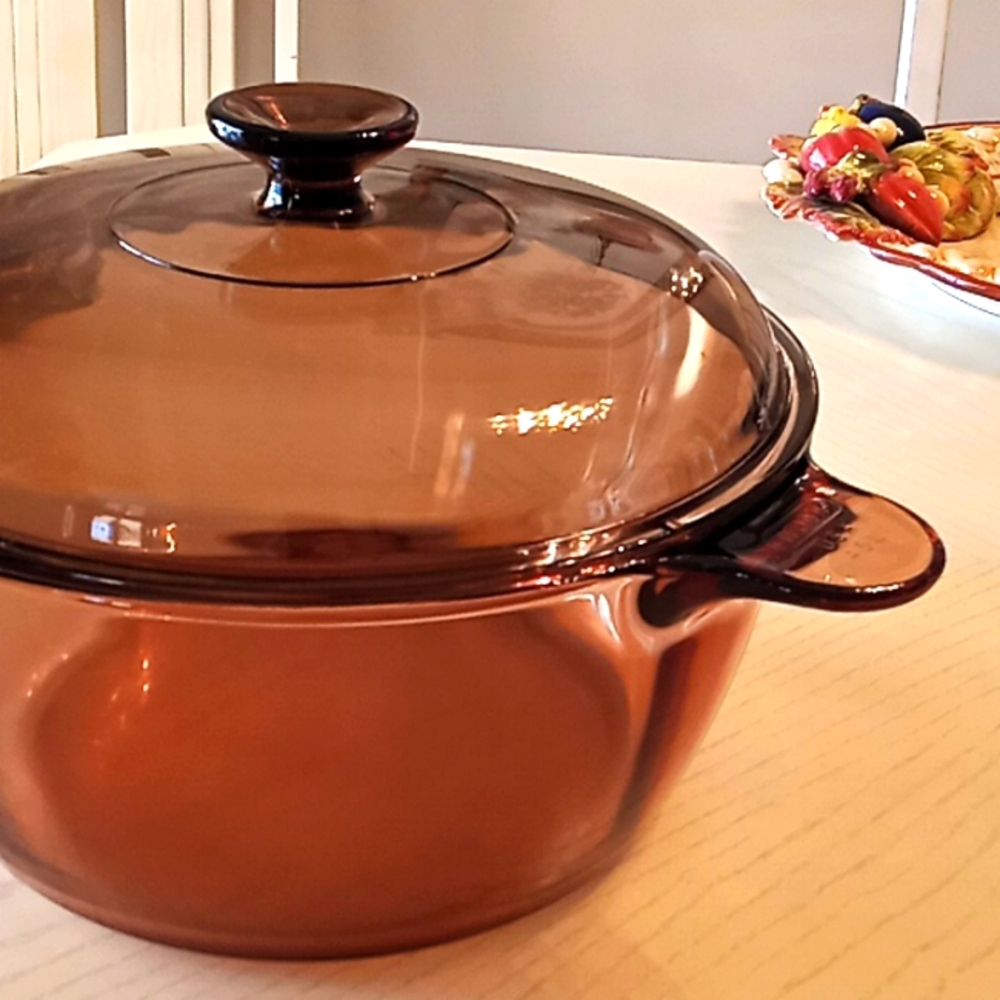 Vintage Corningware VISION/PYREX Amber Glass Round Pot With Lid. 4.5 Liter. USA. - Picture 2 of 14